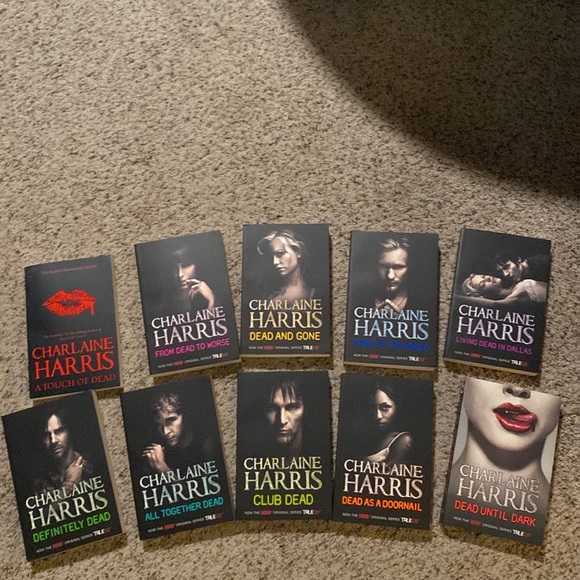 Sookie Stackhouse Novels (Trueblood) by Charlaine Harris - Picture 6 of 7